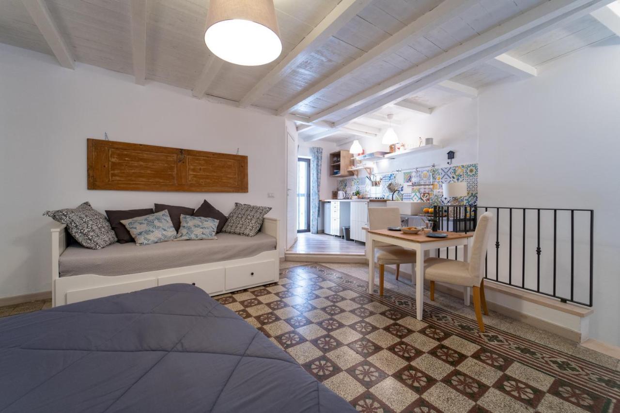 Casa Talete Cozy Apartment In Ortigia - First Floor Syracuse ภายนอก รูปภาพ